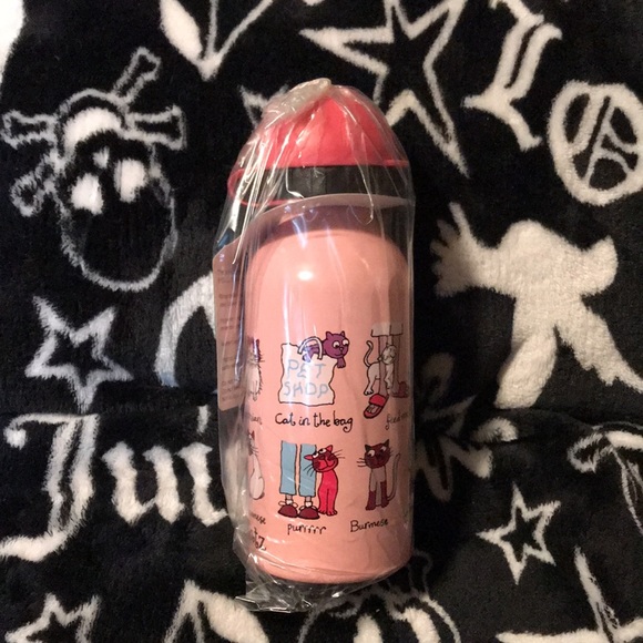 Tyrrell Catz London Cat Bottle 12 Oz. Pink Color - Picture 3 of 8